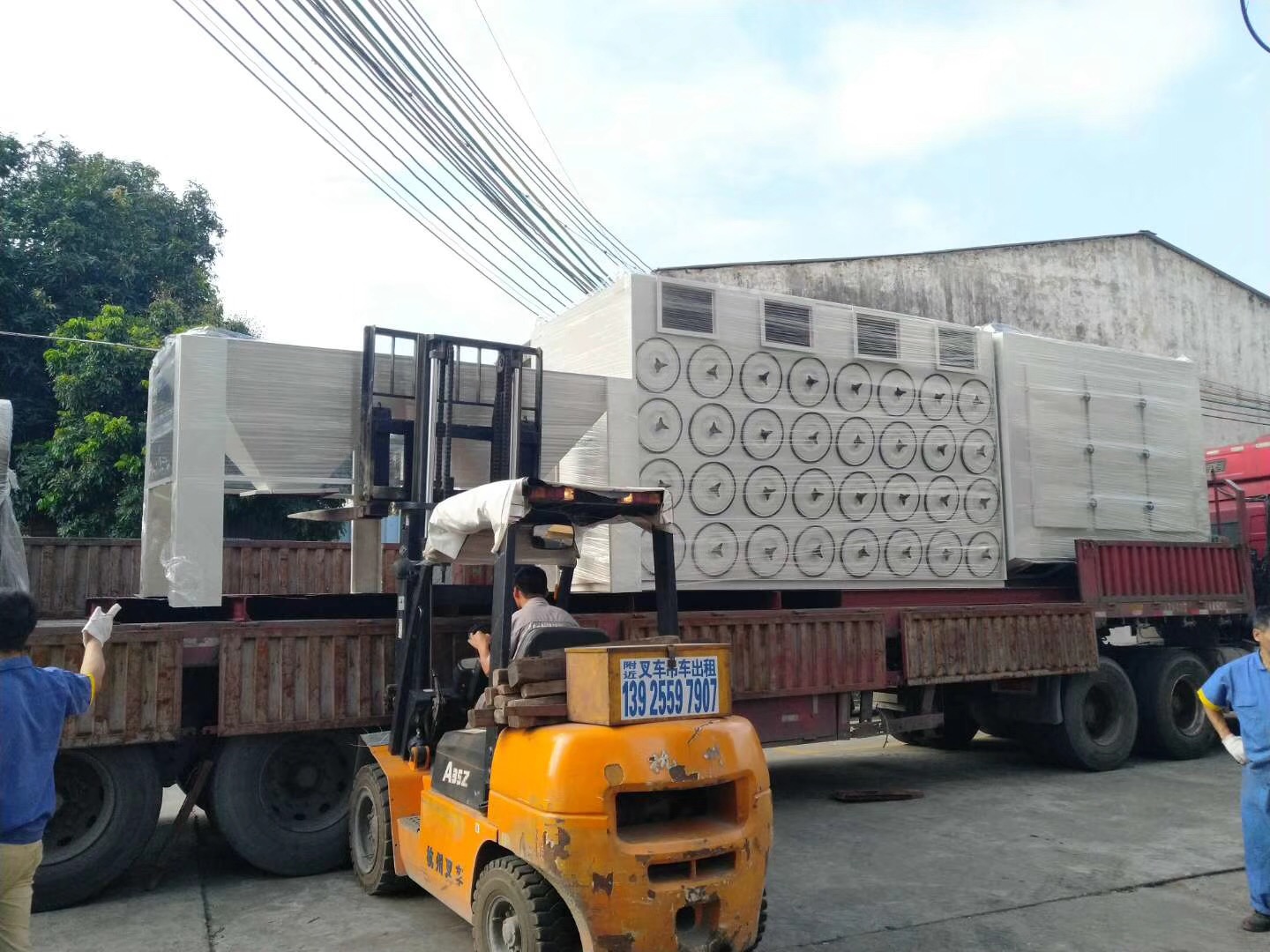 脈沖濾筒除塵器發貨