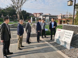 市生態(tài)環(huán)境局黨組書記、局長陳振華到我局“百